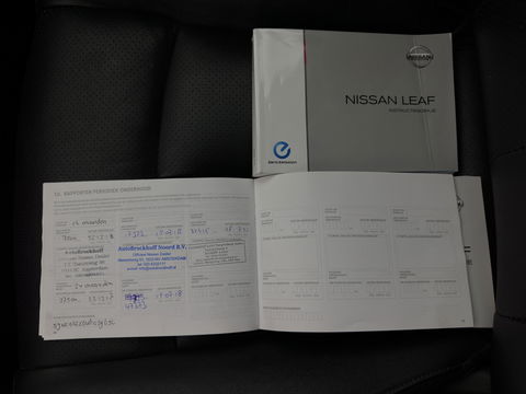 Nissan Leaf Tekna 24 kWh Aut. *LUXURY-LEATHER | FULL-LED | BOSE-SURROUND | TOP-VIEW | KEYLESS | NAVI-FULLMAP | ECC | HEATED-COMFORTSEATS | CAMERA | DIGI-COCKPIT | PRIVACY-GLASS | 17"ALU*