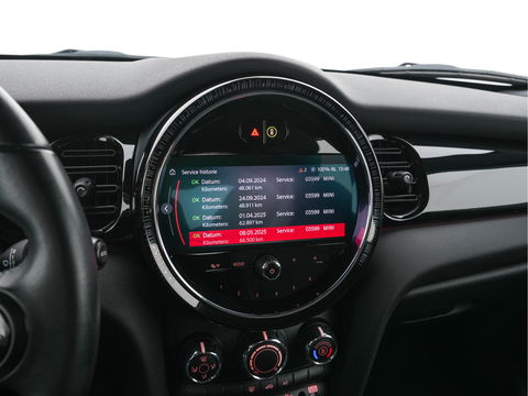 MINI Mini 1.5 Cooper Business Edition (INCL-BTW) *LEATHER-FABRIC | FULL-LED | DIGI-COCKPIT | SPORT-SEATS | AMBIENT-LIGHT | NAVI-FULLMAP | DAB+ | AIRCO | CRUISE | PDC | 16''ALU*