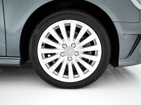 Audi A3 Sportback 1.4 e-tron Plug-In Pro Line plus Aut. *LEATHER-FABRIC | FULL-LED | NAVI-FULLMAP | KEYLESS | SPORT-SEATS | AUDI-SOUND | TOWBAR | 17''ALU*