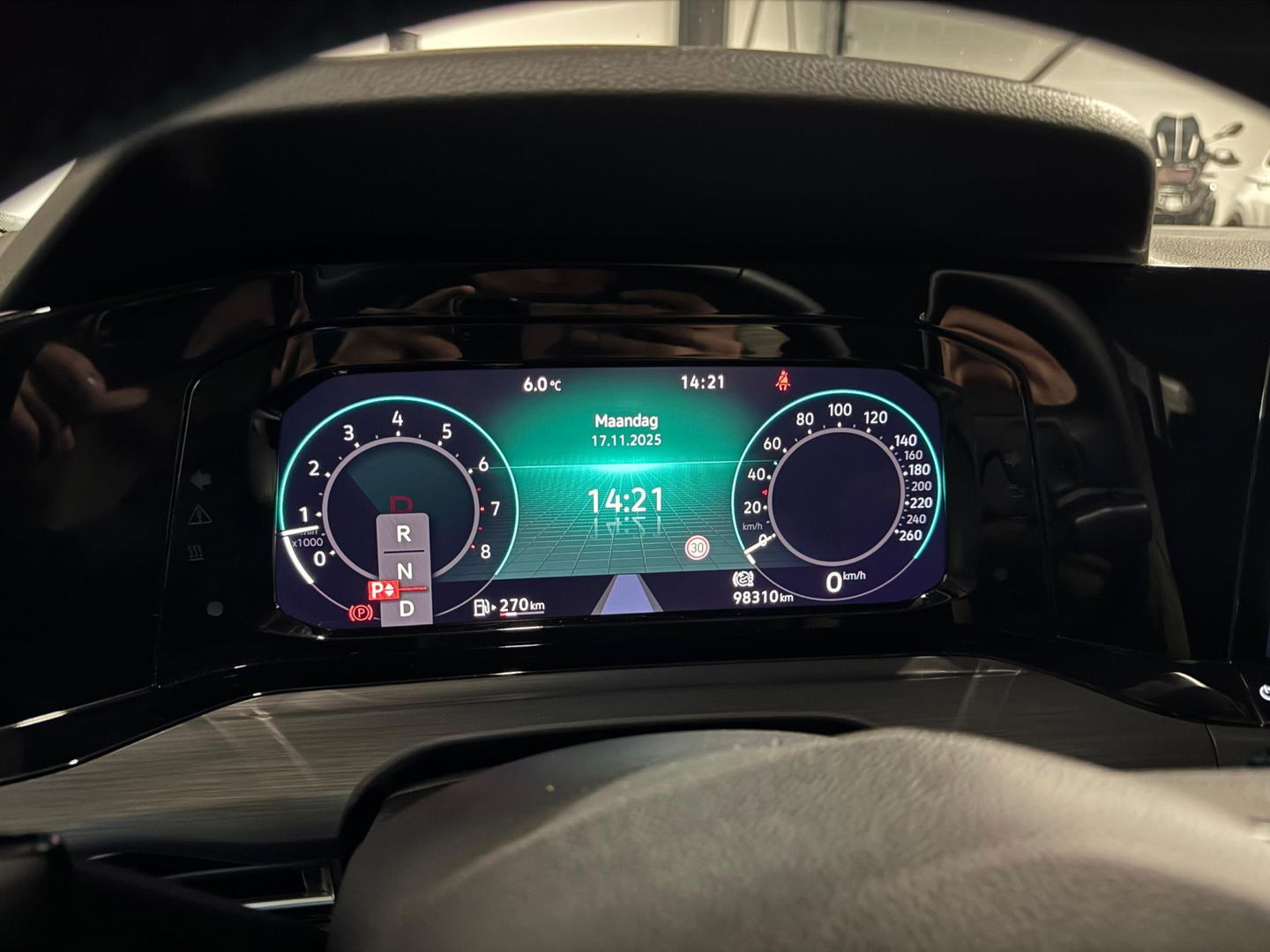 Volkswagen Golf 1.5 eTSI Life Business KEYLESS CAM