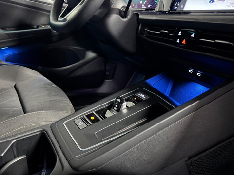 Volkswagen Golf 1.5 eTSI Life Business KEYLESS CAM