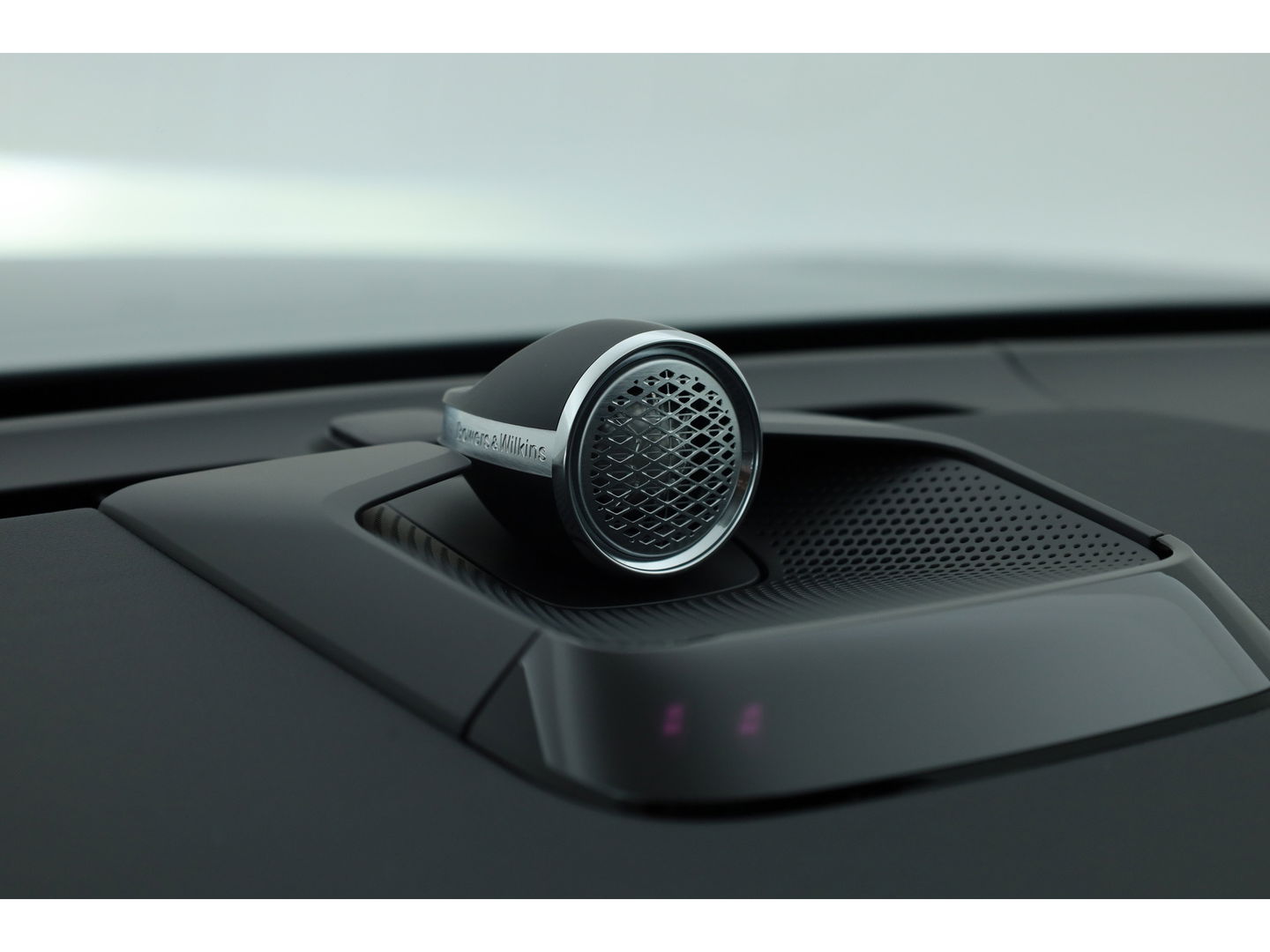 Volvo EX90 Twin Motor Plus 7p. 111 kWh | Luchtvering | B&W Audio | Pano | Climate | HUD | 22 inch |