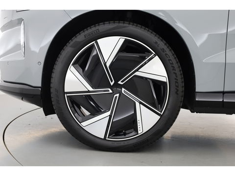 Volvo EX90 Twin Motor Plus 7p. 111 kWh | Luchtvering | B&W Audio | Pano | Climate | HUD | 22 inch |