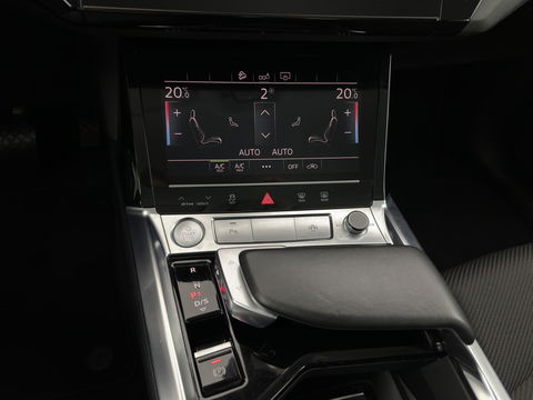 Audi e-tron 50 quattro Launch edition 71 kWh *DRIVE MOTOR AUDIBLE* [ 3-Fase ] {SOH-100%} Aut. *FULL-LED | DIGI-COCKPIT | NAVI-FULLMAP | HEATED-COMFORTSEATS | KEYLESS | AUDI-SOUND | KEYLESS | SHIFT-PADDLES | ECC | PDC | CRUISE | 20''ALU*