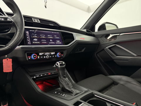 Audi Q3 Sportback 45 TFSI e S-Line | SOH 88% | Pano | Sfeer | Sonos | Virtual | Trekh. | Camera | Adap. Cruise | Stoelverw. | NAP