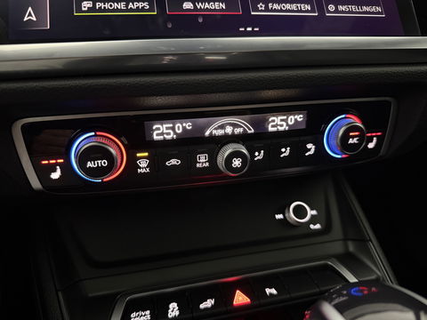 Audi Q3 Sportback 45 TFSI e S-Line | SOH 88% | Pano | Sfeer | Sonos | Virtual | Trekh. | Camera | Adap. Cruise | Stoelverw. | NAP