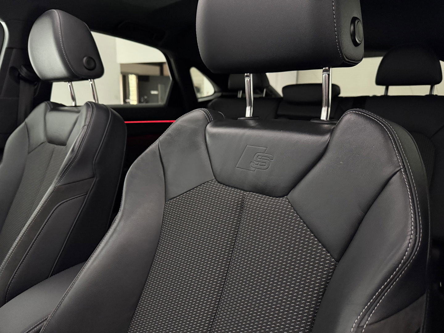 Audi Q3 Sportback 45 TFSI e S-Line | SOH 88% | Pano | Sfeer | Sonos | Virtual | Trekh. | Camera | Adap. Cruise | Stoelverw. | NAP