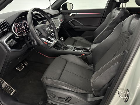 Audi Q3 Sportback 45 TFSI e S-Line | SOH 88% | Pano | Sfeer | Sonos | Virtual | Trekh. | Camera | Adap. Cruise | Stoelverw. | NAP