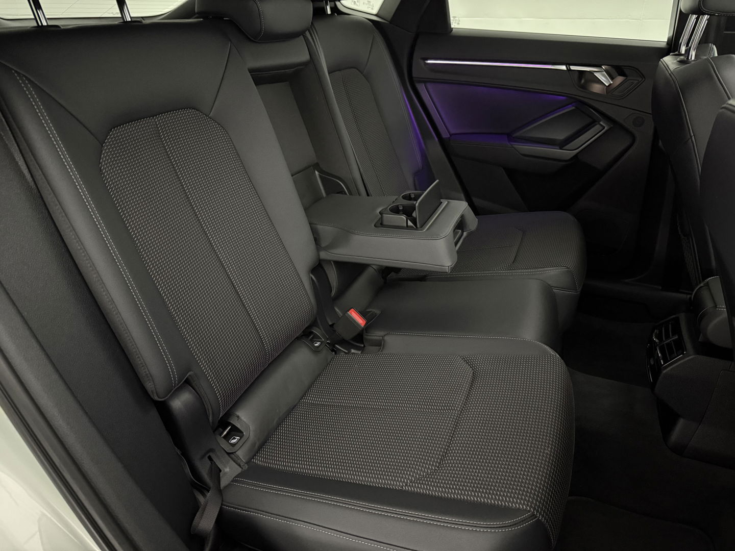 Audi Q3 Sportback 45 TFSI e S-Line | SOH 88% | Pano | Sfeer | Sonos | Virtual | Trekh. | Camera | Adap. Cruise | Stoelverw. | NAP