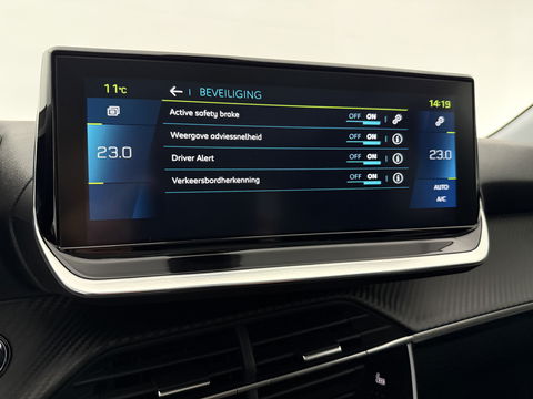 Peugeot 208 EV Allure 50 kWh | SOH 92% | Snelladen | Pano | 360° | Virtual | Carplay | Navi | Parkeersens. | NAP