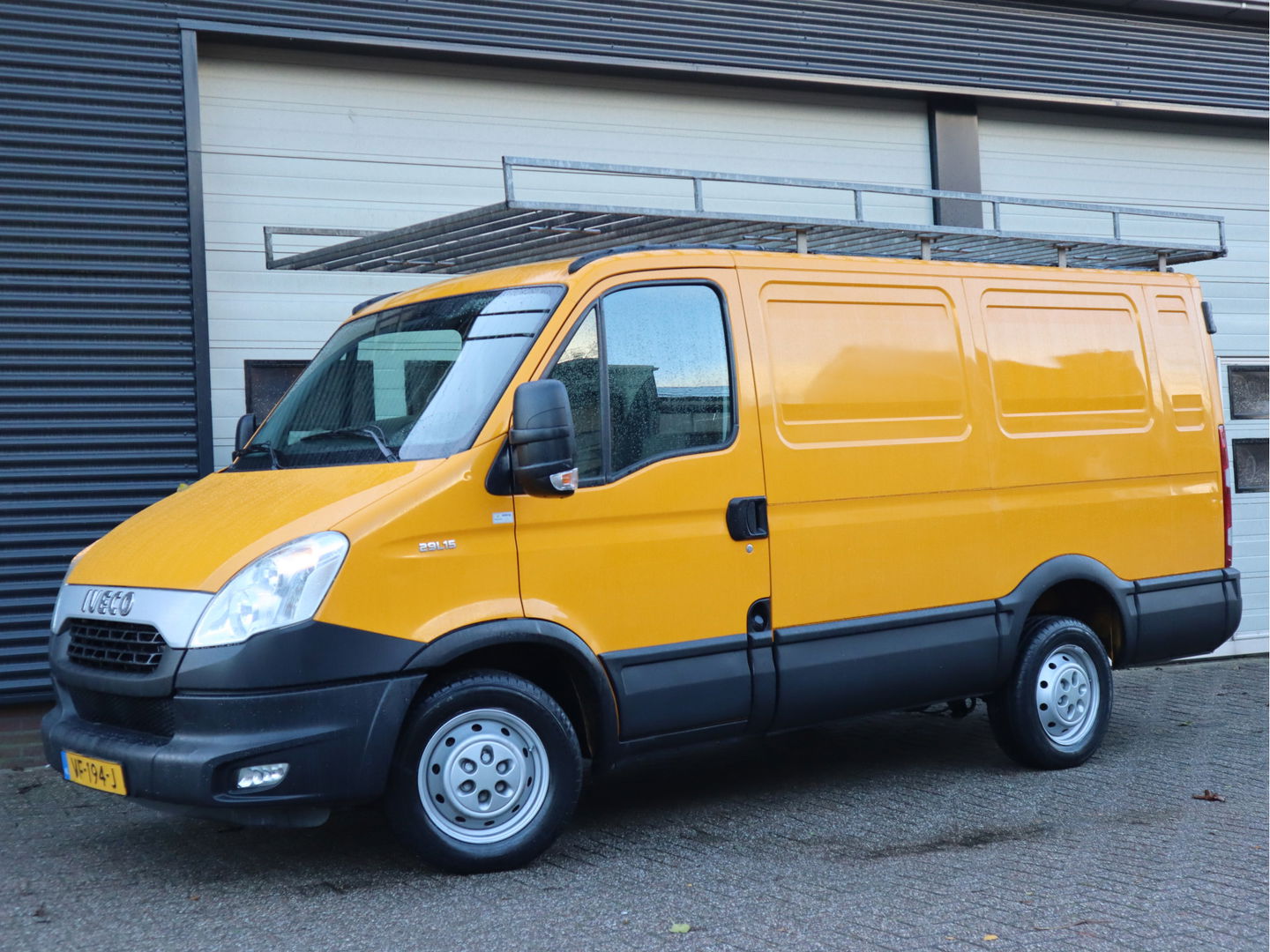 Iveco Daily 29L 15V 146pk Euro 5 L2H1 - Trekhaak - Camera - Cruise