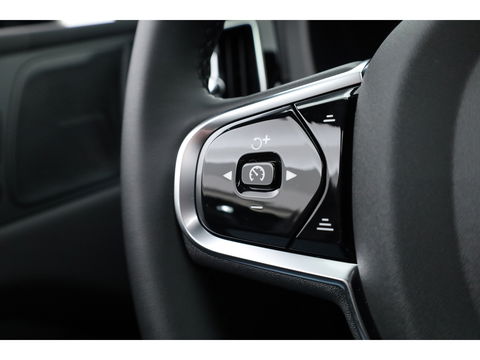 Volvo XC60 T6 Plug-in hybrid Ultra Black Edition | Facelift | Pano | HUD | 360cam | Harman Kardon | Memory seats | Pilot Assist |