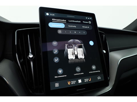 Volvo XC60 T6 Plug-in hybrid Ultra Black Edition | Facelift | Pano | HUD | 360cam | Harman Kardon | Memory seats | Pilot Assist |