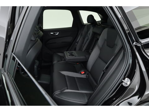 Volvo XC60 T6 Plug-in hybrid Ultra Black Edition | Facelift | Pano | HUD | 360cam | Harman Kardon | Memory seats | Pilot Assist |