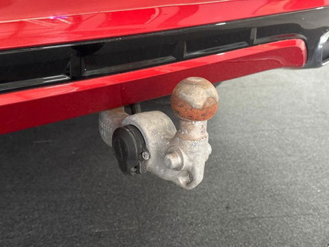 Volvo XC60 2.0 Recharge T6 AWD R-Design Pano H/K HUD Trekh.