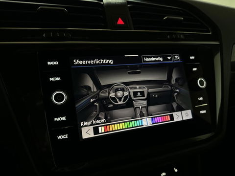 Volkswagen Tiguan 1.4 TSI eHybrid Black Style R-Line Pano Sfeer Trekh.