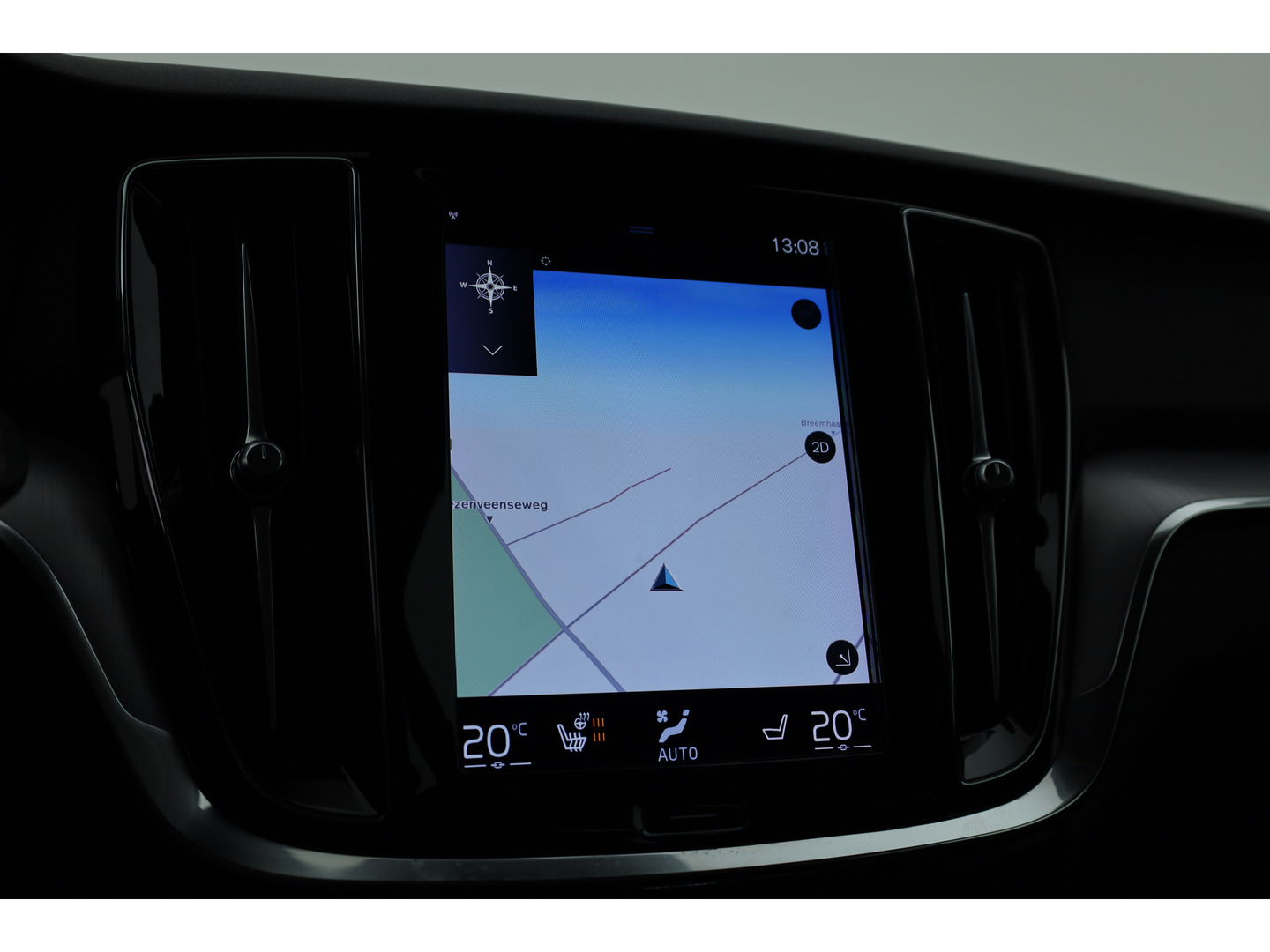 Volvo V60 2.0 T6 Recharge AWD R-Design Expression | Stoel- Stoelverwarming | Trekhaak | Apple Carplay |