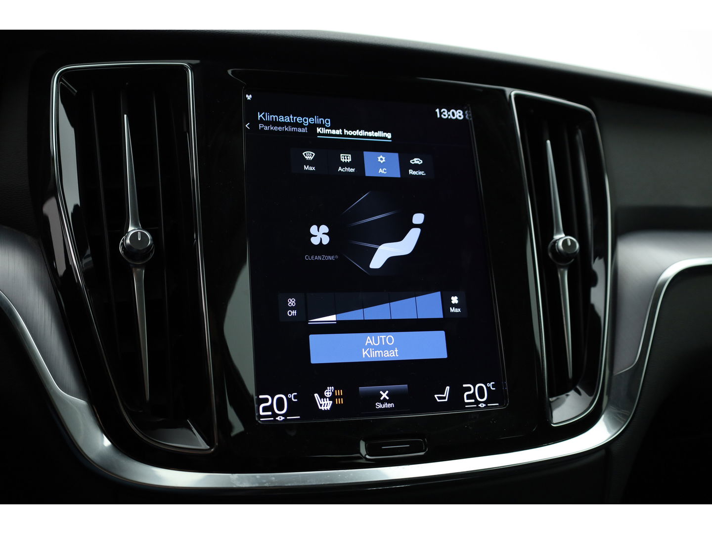 Volvo V60 2.0 T6 Recharge AWD R-Design Expression | Stoel- Stoelverwarming | Trekhaak | Apple Carplay |