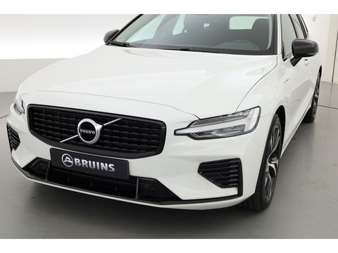 Volvo V60 2.0 T6 Recharge AWD R-Design Expression | Stoel- Stoelverwarming | Trekhaak | Apple Carplay |