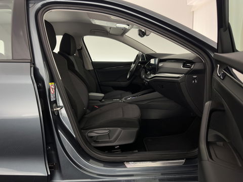 Škoda Octavia Combi 1.4 TSI iV PHEV Business Edition (INCL.BTW) *FULL-LED | DIGI-COCKPIT | NAVI-FULLMAP | COMFORT-SEATS | KEYLESS | ECC | PDC | CRUISE | 18''ALU*