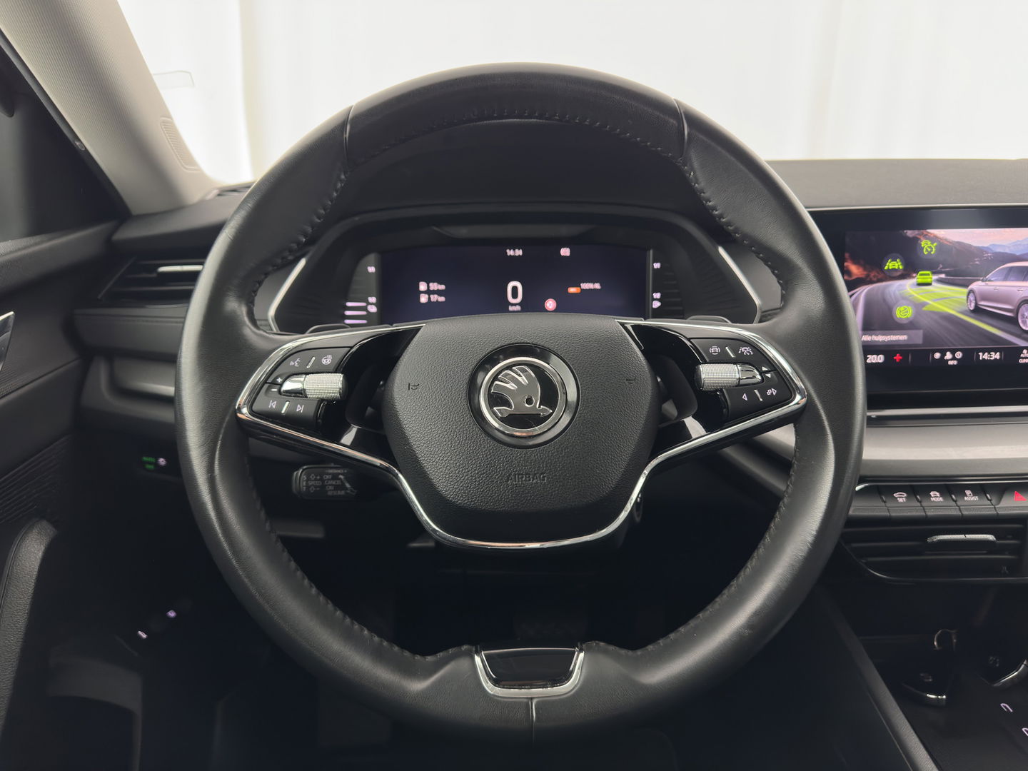 Škoda Octavia Combi 1.4 TSI iV PHEV Business Edition (INCL.BTW) *FULL-LED | DIGI-COCKPIT | NAVI-FULLMAP | COMFORT-SEATS | KEYLESS | ECC | PDC | CRUISE | 18''ALU*