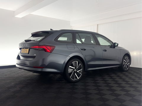 Škoda Octavia Combi 1.4 TSI iV PHEV Business Edition (INCL.BTW) *FULL-LED | DIGI-COCKPIT | NAVI-FULLMAP | COMFORT-SEATS | KEYLESS | ECC | PDC | CRUISE | 18''ALU*