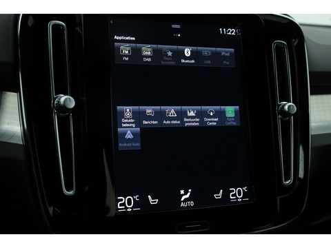 Volvo XC40 1.5 T4 Plug-in hybrid Plus Bright | Facelift | Elek. stoelen |  H&K Audio | Camera | Stoel + stuurverwarming | All season