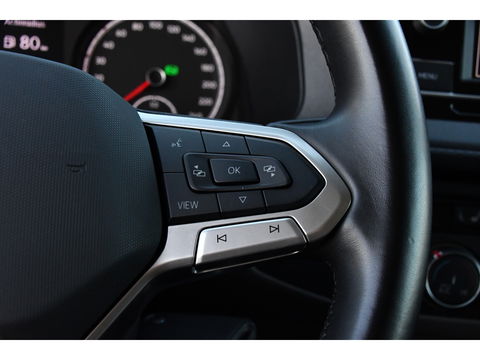 Volkswagen Transporter 2.0 TDI L2H1 Bulli Edition Adaptieve Cruise, Camera, Carplay, LED, Stoelverwarming, Trekhaak, Multimedia, 150pk, Automaat, Standkachel, Uniek!