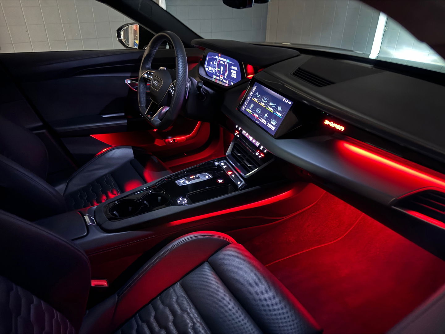 Audi e-tron GT RS 93 kWh Pano|HuD|B&O|Keyless|Luchtvering