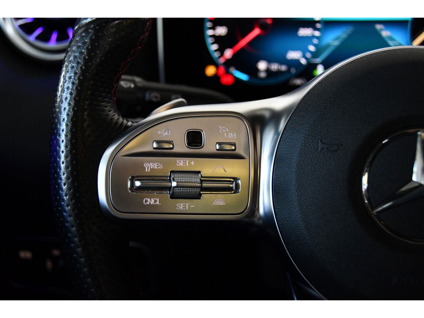 Mercedes-Benz B-klasse B250 225PK 360cam/Pano/Sfeer/stoelvAMG-pakket