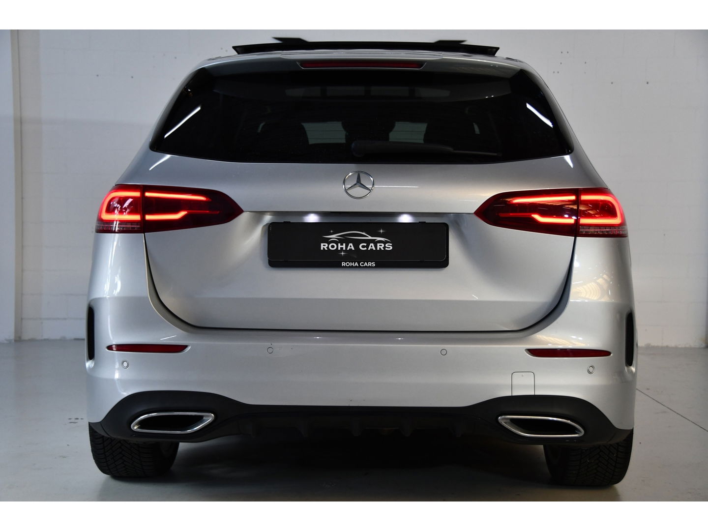 Mercedes-Benz B-klasse B250 225PK 360cam/Pano/Sfeer/stoelvAMG-pakket