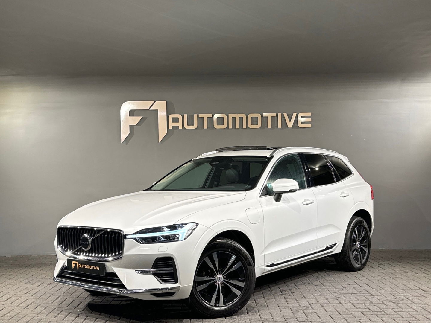 Volvo XC60 2.0 Recharge T6 AWD Inscription Pano|H/K|Keyless