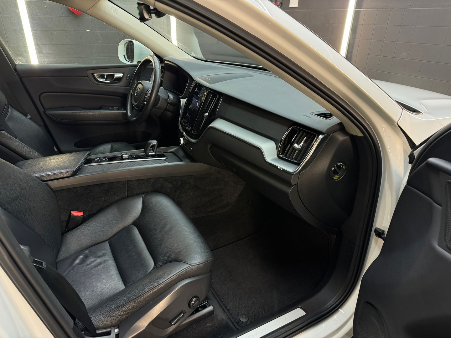 Volvo XC60 2.0 Recharge T6 AWD Inscription Pano|H/K|Keyless