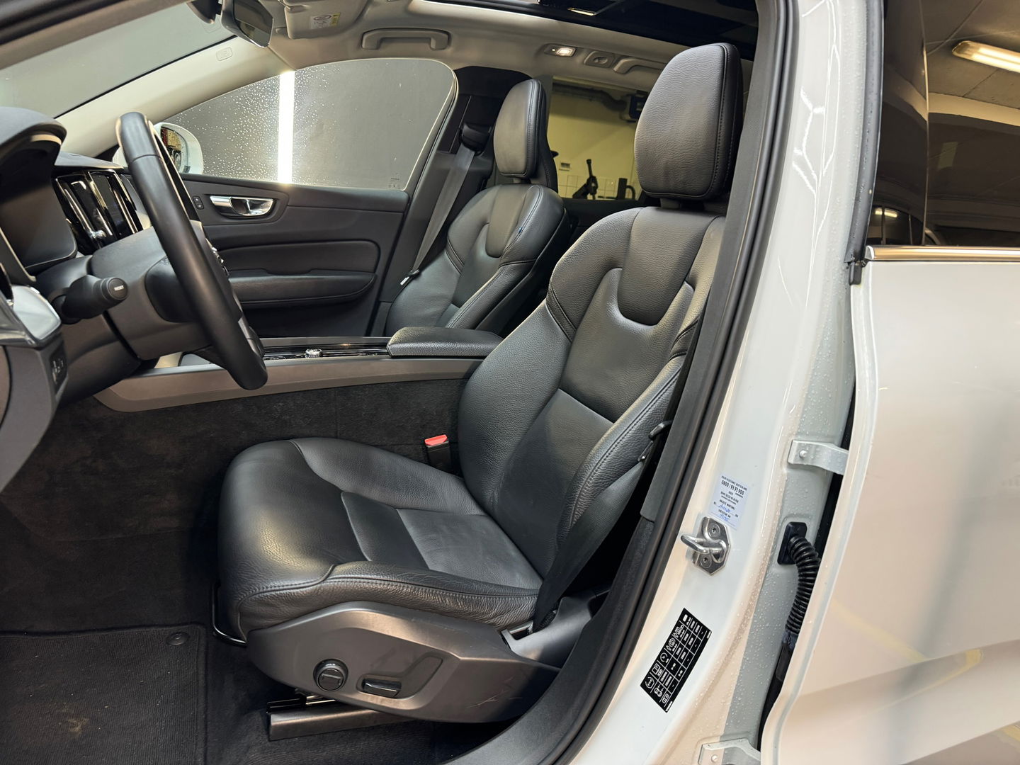 Volvo XC60 2.0 Recharge T6 AWD Inscription Pano|H/K|Keyless