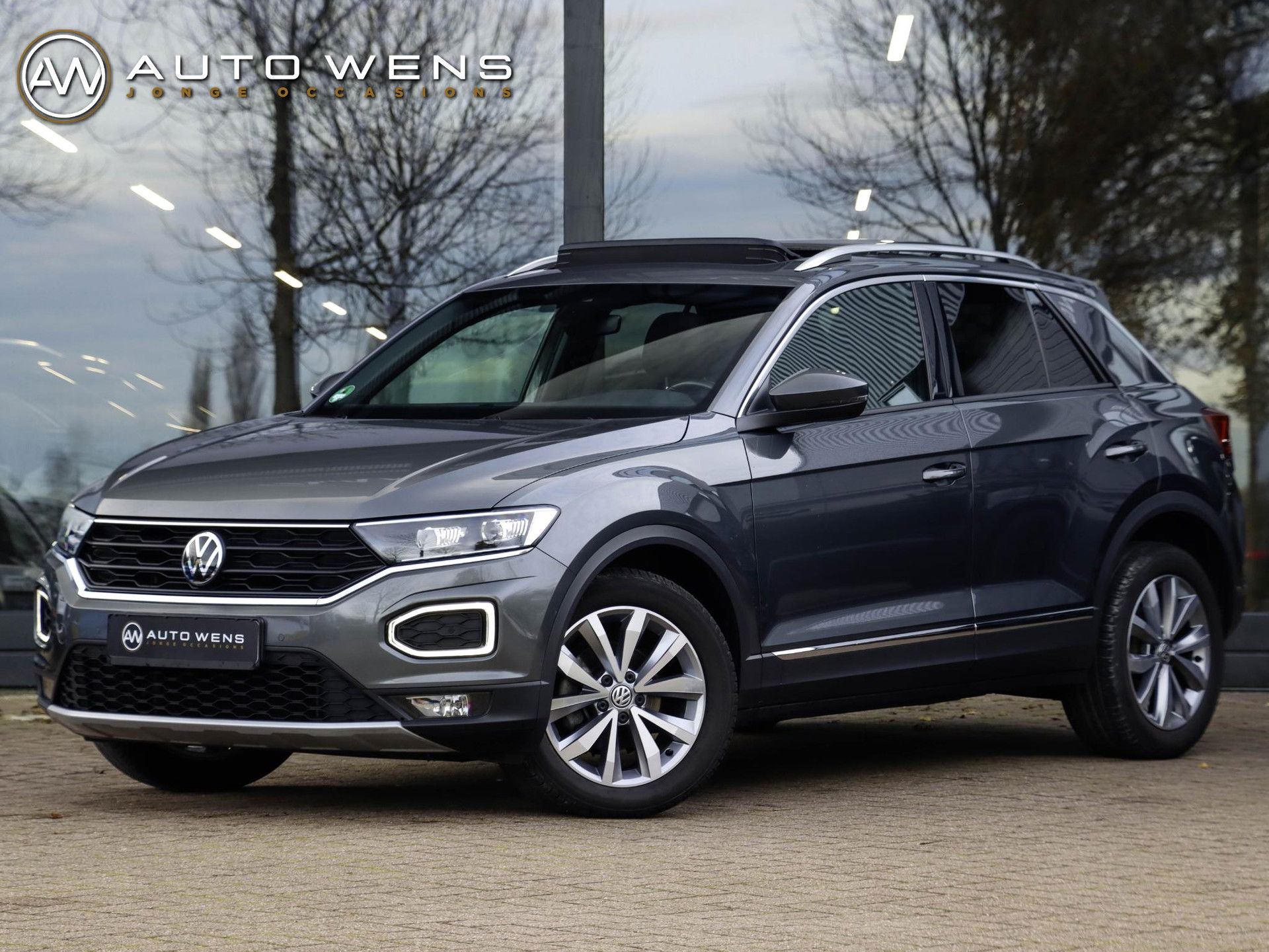Volkswagen T-Roc 1.5 TSI Sport 150pk Panoramadak Trekhaak