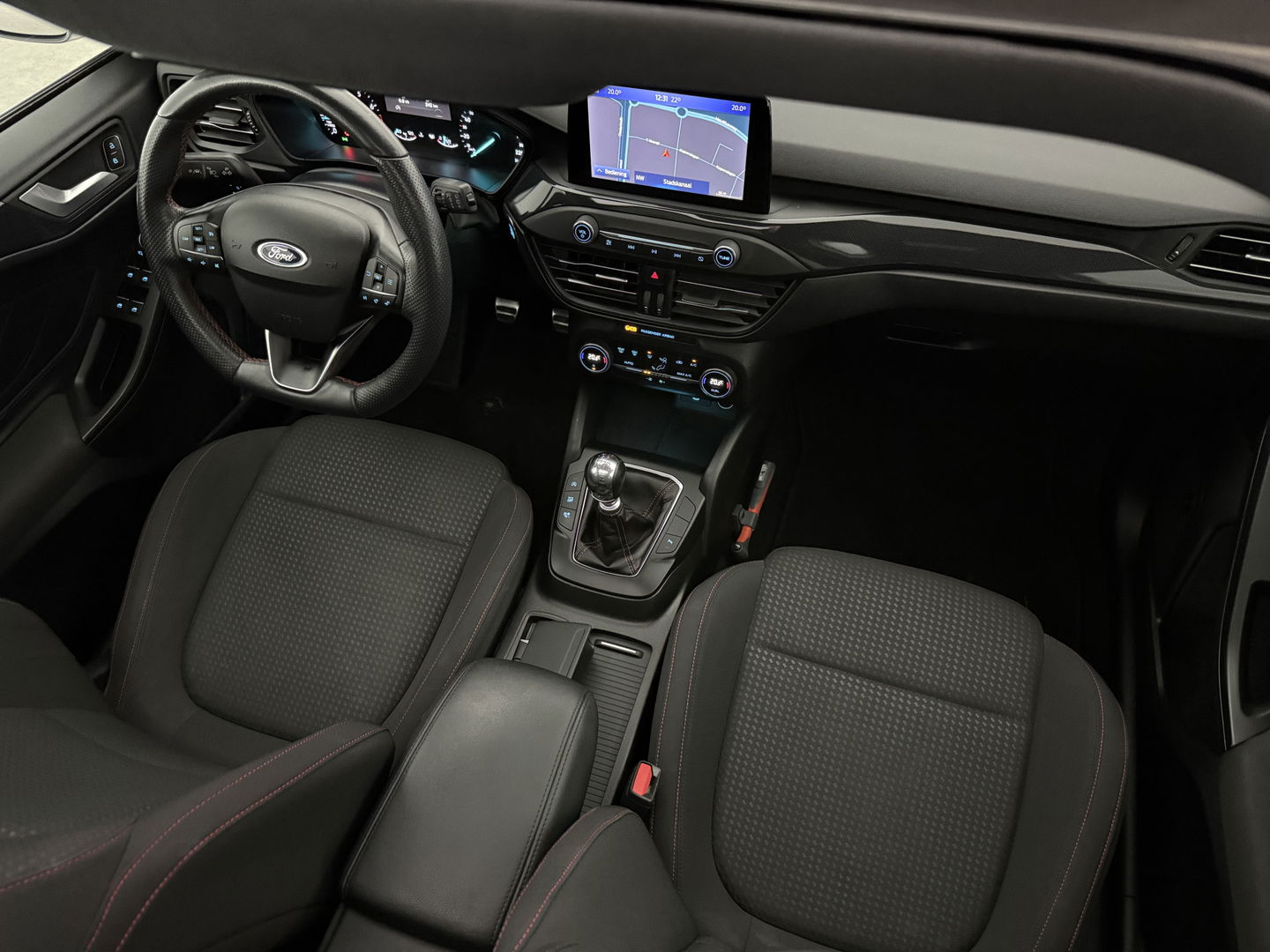 Ford Focus 1.0 ST Line | Pano | B&O | LED | Carplay | Cruise | Navi | Parkeersens. l NAP