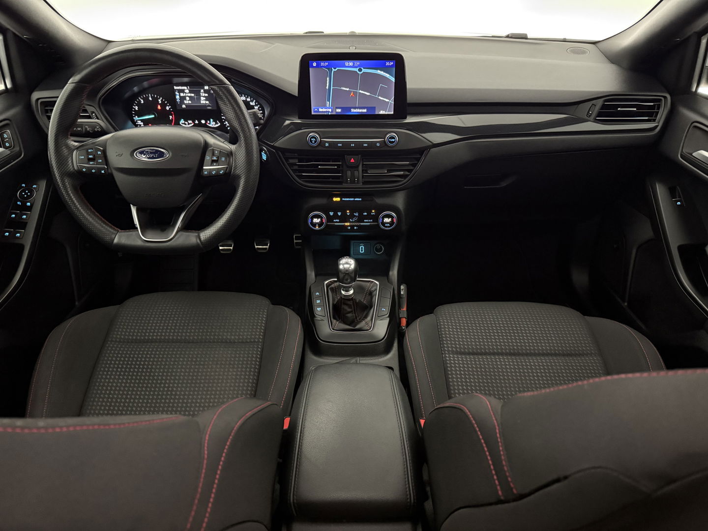 Ford Focus 1.0 ST Line | Pano | B&O | LED | Carplay | Cruise | Navi | Parkeersens. l NAP
