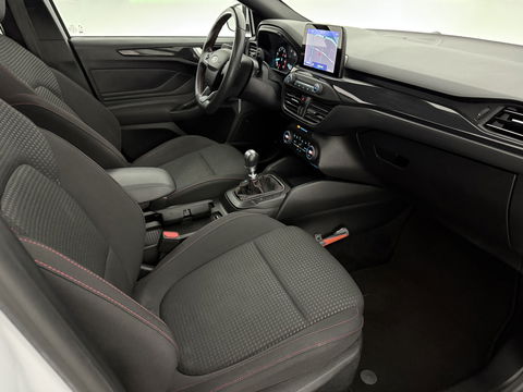 Ford Focus 1.0 ST Line | Pano | B&O | LED | Carplay | Cruise | Navi | Parkeersens. l NAP