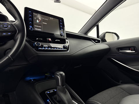 Toyota Corolla 1.8 Hybrid 148PK Business Plus | Camera | Cruise | LED | Virtual l | Navigatie | NAP