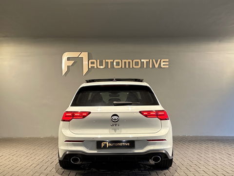 Volkswagen Golf 2.0 TSI GTI Pano|Memory|IQ|Sfeer|CarPlay|Cam