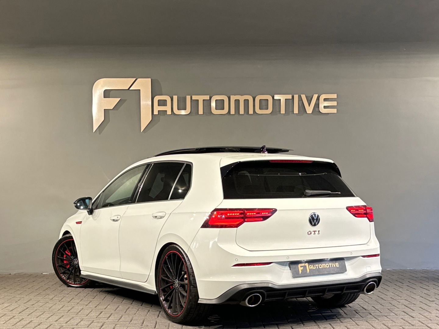 Volkswagen Golf 2.0 TSI GTI Pano|Memory|IQ|Sfeer|CarPlay|Cam