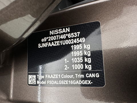 Nissan Leaf Tekna 40 kWh { SOH-92% } (INCL-BTW ) *LUXURY-LEATHER | FULL-LED | KEYLESS | NAVI-FULLMAP | BLIND-SPOT | DAB+ | HEATED-COMFORTSEATS | DIGI-COCKPIT | PRIVACY-GLASS | TOPVIEW-CAMERA | 17"ALU*