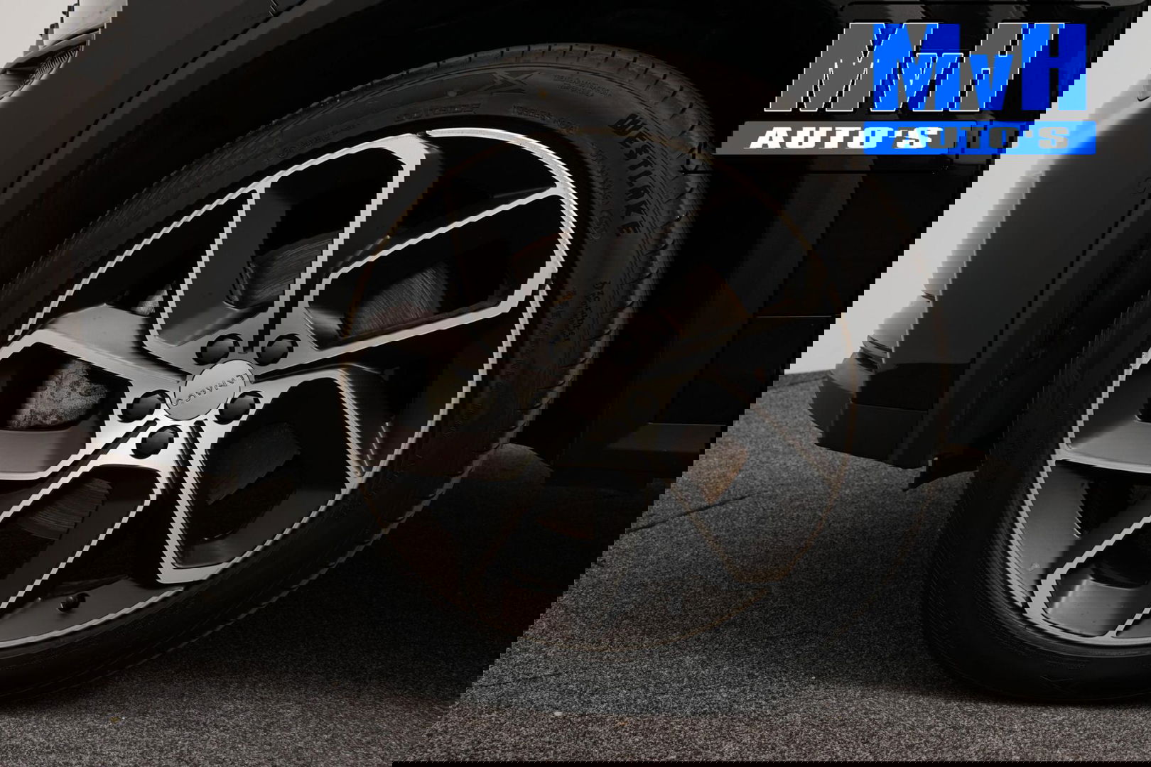 Lynk & Co 01 1.5 Hybride|LEER|FULL BLACK|360°CAM|NAP