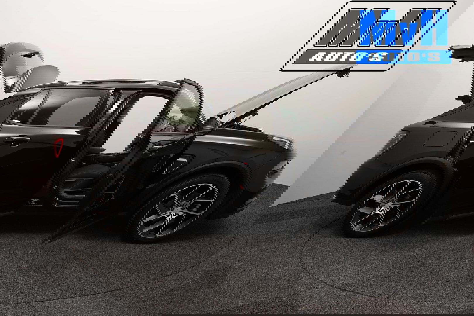 Lynk & Co 01 1.5 Hybride|LEER|FULL BLACK|360°CAM|NAP