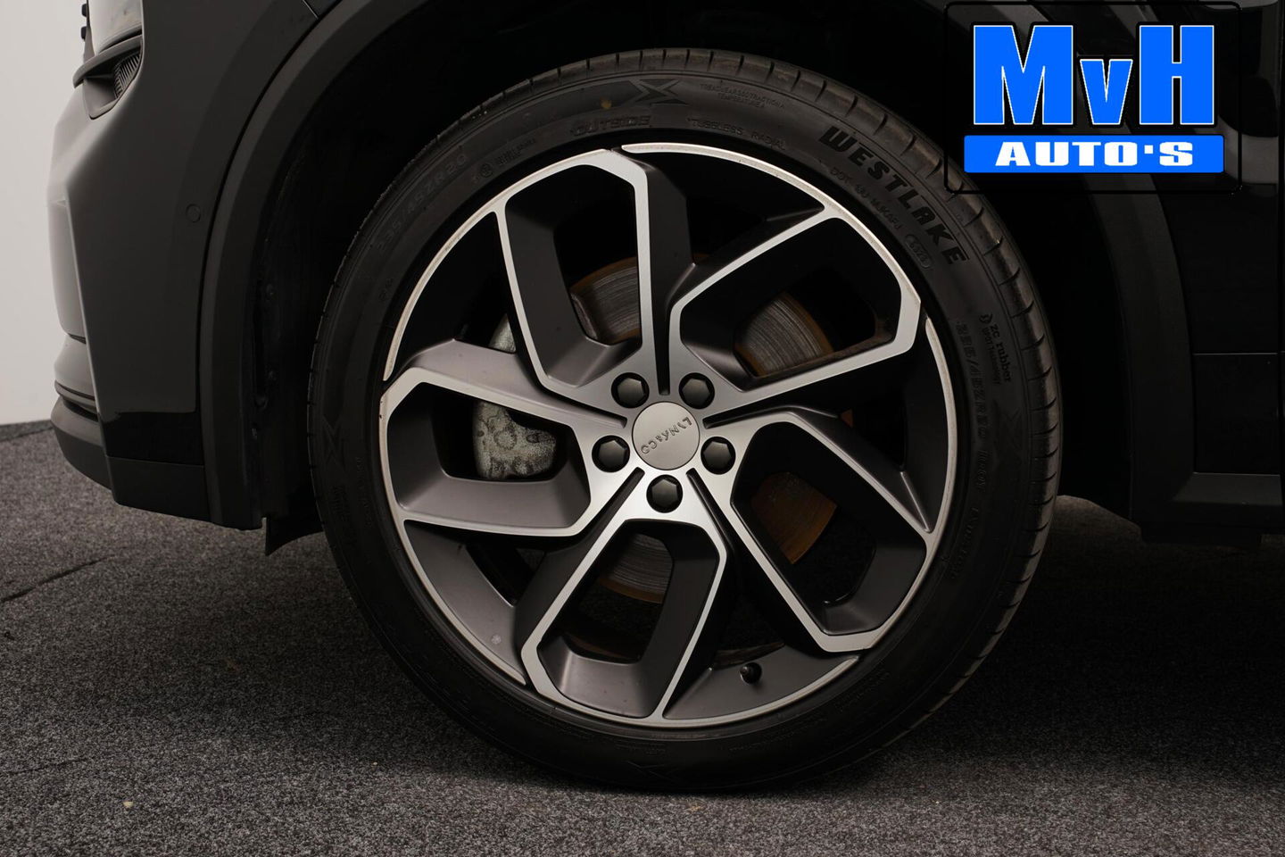 Lynk & Co 01 1.5 Hybride|LEER|FULL BLACK|360°CAM|NAP