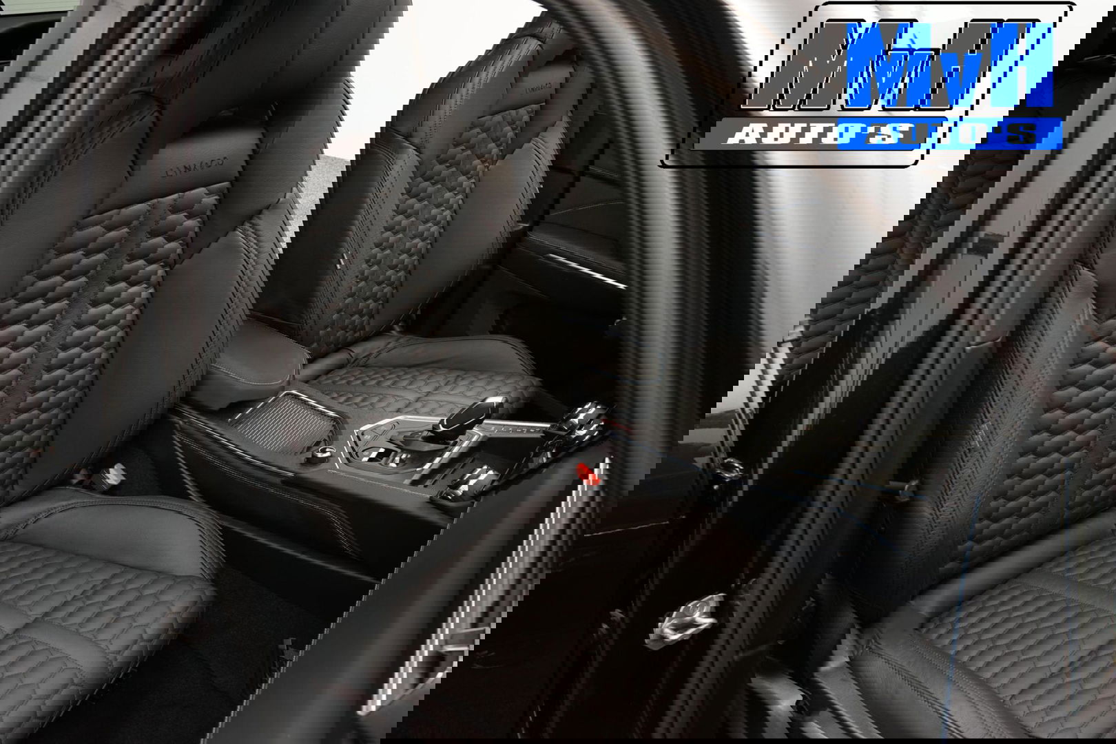 Lynk & Co 01 1.5 Hybride|LEER|FULL BLACK XXL|ZWARTE.HEMEL