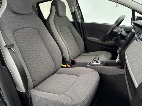 Renault ZOE R110 Life 52 kWh Huur Accu | Elektrisch | LED | Camera | Carplay | Cruise | Parkeersens. l Stoelverw.