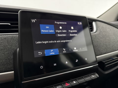 Renault ZOE R110 Life 52 kWh Huur Accu | Elektrisch | LED | Camera | Carplay | Cruise | Parkeersens. l Stoelverw.