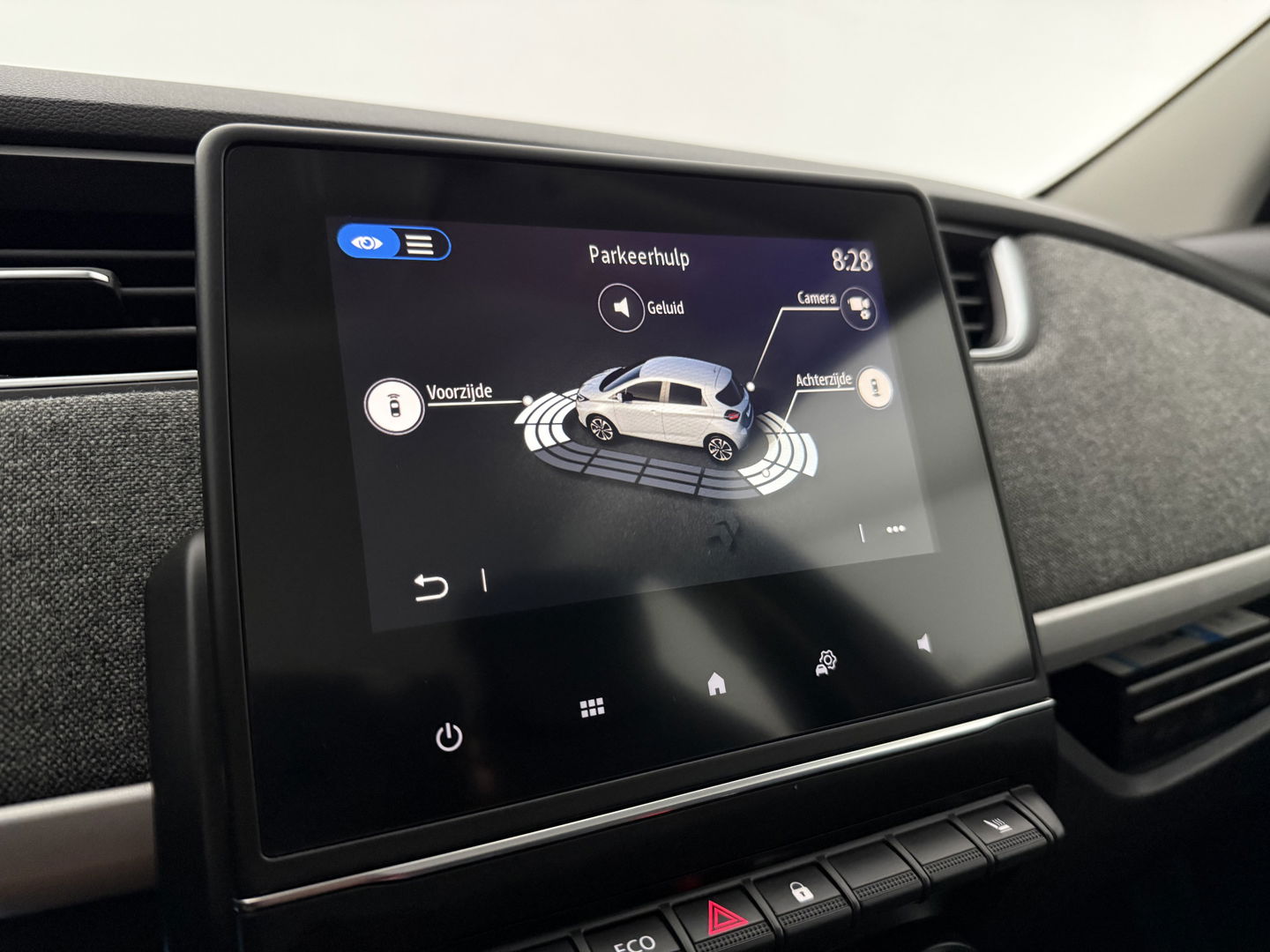 Renault ZOE R110 Life 52 kWh Huur Accu | Elektrisch | LED | Camera | Carplay | Cruise | Parkeersens. l Stoelverw.