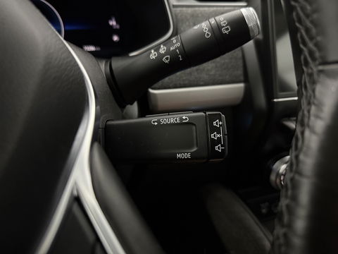 Renault ZOE R110 Life 52 kWh Huur Accu | Elektrisch | LED | Camera | Carplay | Cruise | Parkeersens. l Stoelverw.